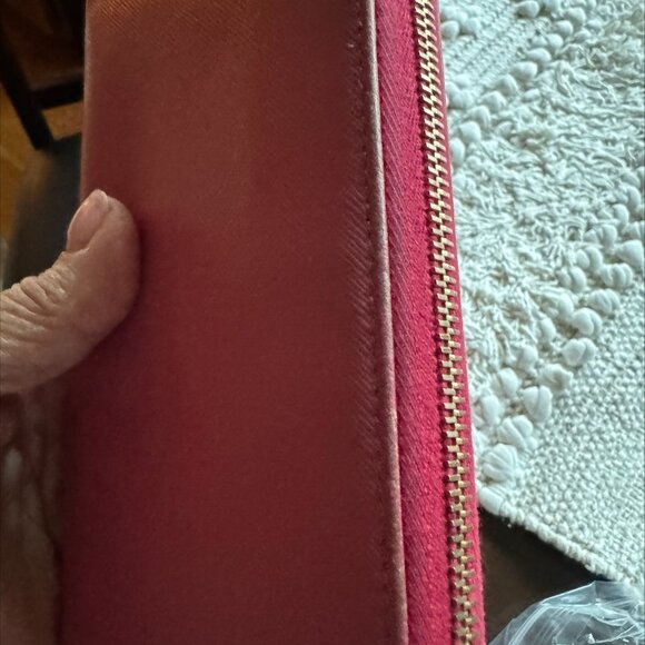 Prada zippy wallet - orinally priced at 1K from Posher - Picture 8 of 16